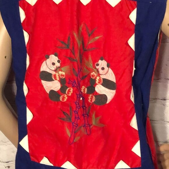 Vintage Handmade One of a Kind Asian Panda Red Vest Embroidered Medium? - Picture 7 of 8